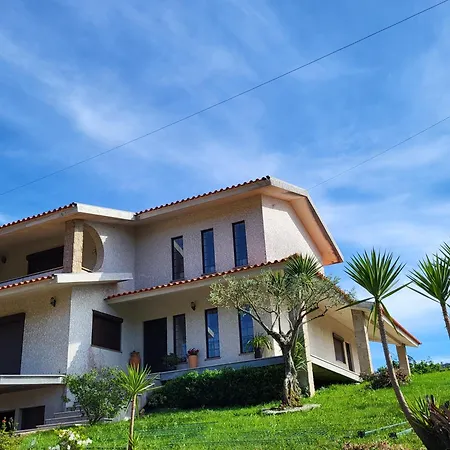 Casa De Santo Amaro Carrazedo (Aveiro)