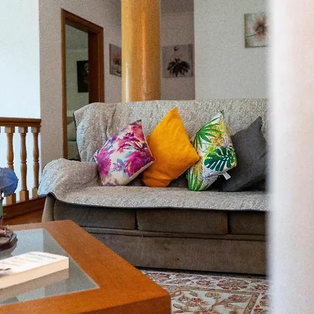 Casa De Santo Amaro Carrazedo (Aveiro)