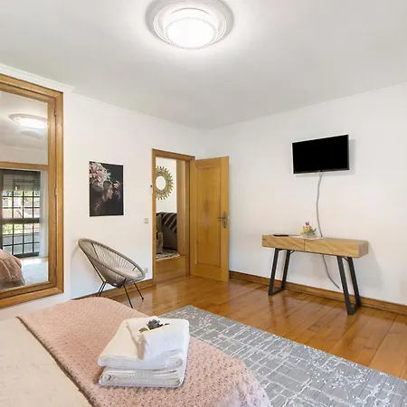 Casa De Santo Amaro Nyaraló Carrazedo (Aveiro)